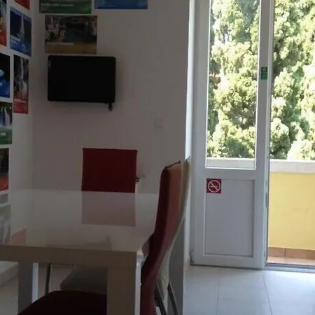 Backpackers 2 * Σπλιτ