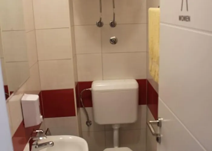 Backpackers 2 Hostal