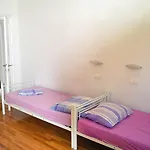 Hostal Backpackers 2 *