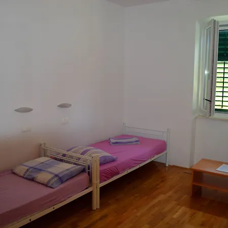 Backpackers 2 * Spalato