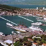 Vandrerhjem Backpackers 2 *